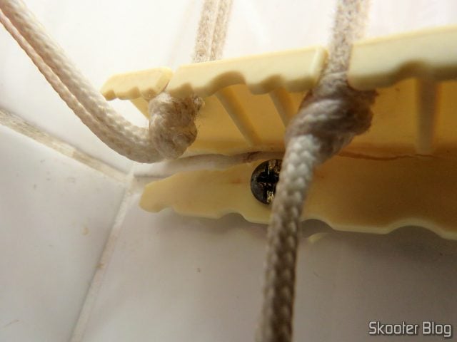 Unidade de suporte para ajuste da altura, do varal prático Secalux.