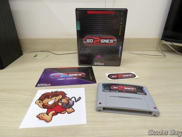 SD2SNES Pro Deluxe e acessórios.
