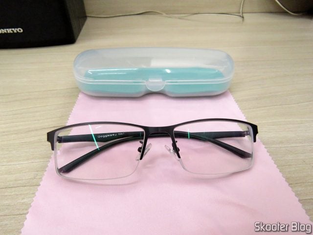Óculos de Grau com Lentes Fotocromáticas.