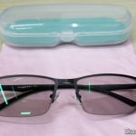 Óculos de Grau com Lentes Fotocromáticas, poucos segundos após retornar do sol.