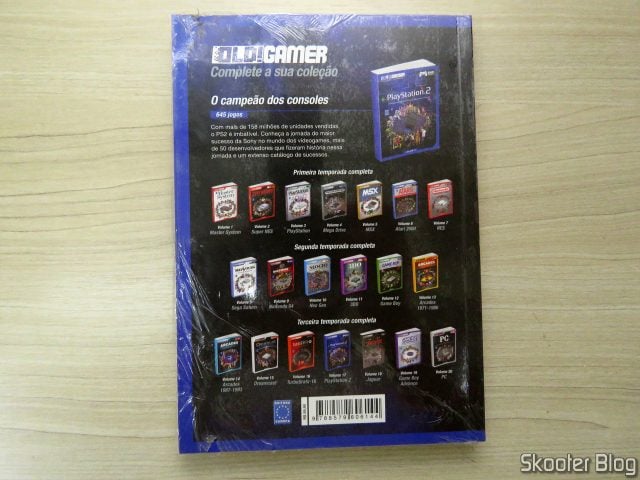 Dossiê OLD!Gamer: Playstation 2 – Volume 17, em sua embalagem.