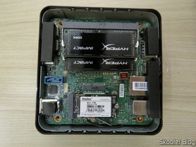 SSD m.2 2242 KingSpec 1TB NGFF instalado no MSI Cubi 2.