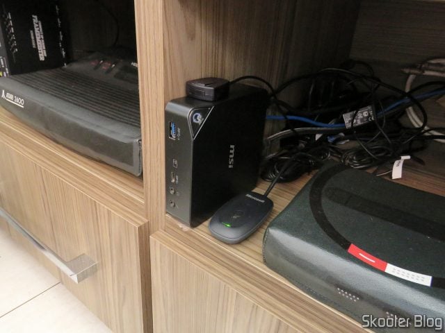 MSI Cubi 2, em funcionamento com o SSD m.2 2242 KingSpec 1TB NGFF.