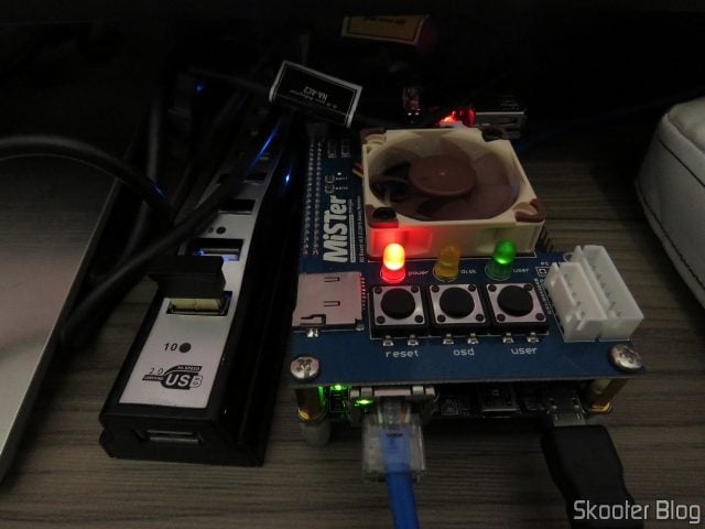 Mini Adaptador USB Bluetooth v4.0 CSR Dongle, conectado em meu MiSTer.