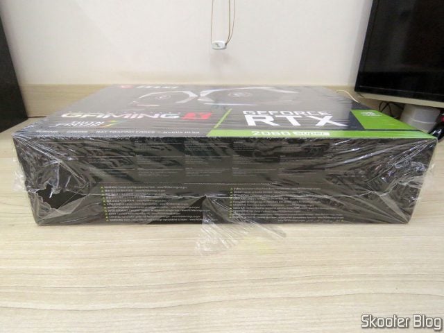 Placa de Vídeo MSI Gaming GeForce RTX 2060 Super 8GB, em sua embalagem.