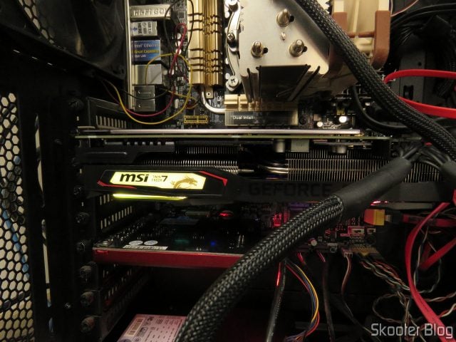 Placa de Vídeo MSI Gaming GeForce RTX 2060 Super 8GB, instalada.