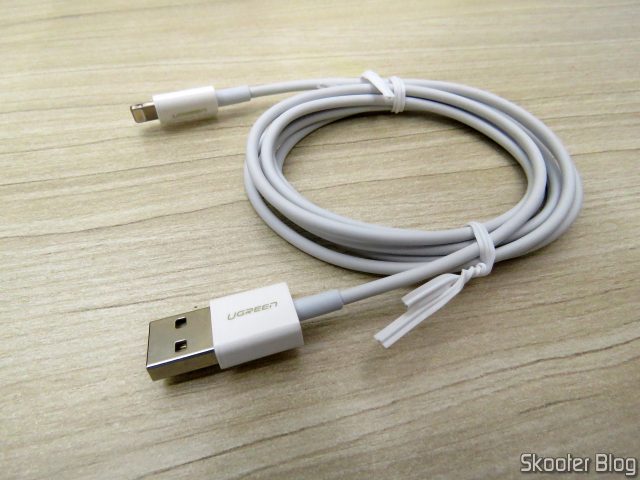 Cabo USB MFi para iPhone Ugreen Carga Rápida 2.4A e Dados.