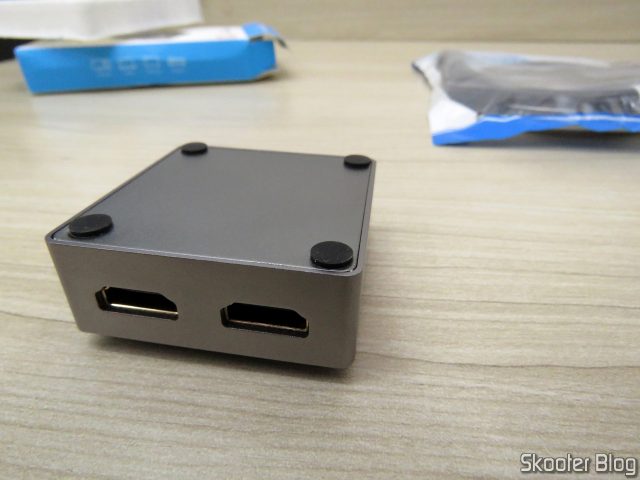 Switch HDMI 2.0 4K Vention Bi-Direcional 2 entradas 1 saída ou 1 entrada 2 saídas.