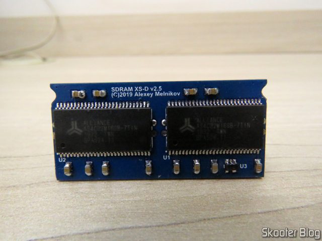 Módulo SDRAM de 128MB para o MiSTer FPGA.