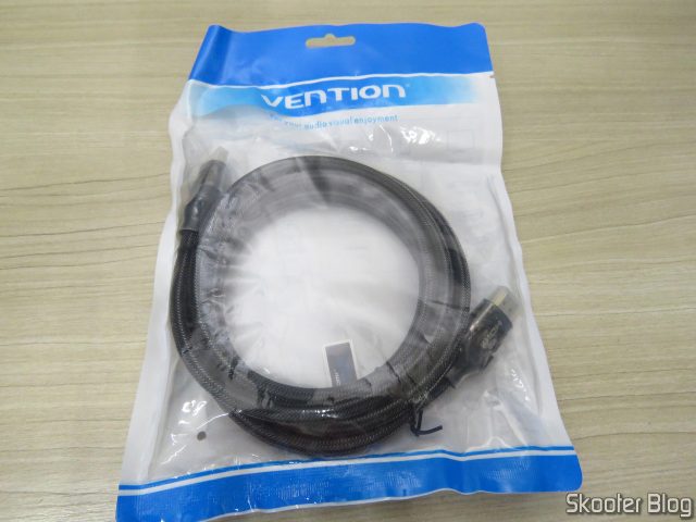 10º Cabo HDMI 2.0 4K 3D 60Hz Vention de 2 metros, em sua embalagem.