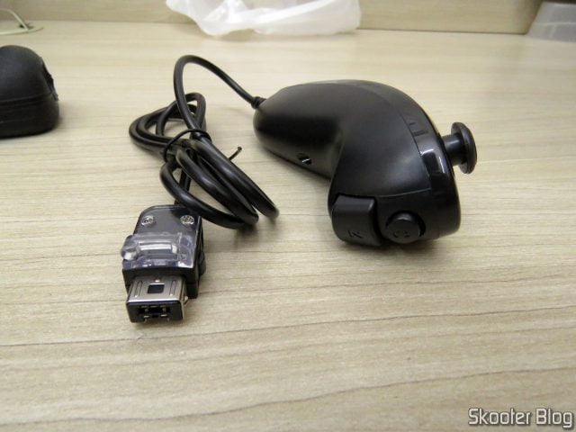 Nunchuck para Nintendo Wii.