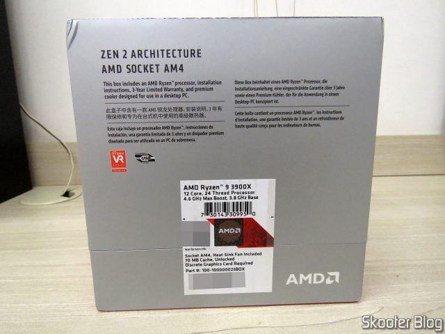 Processador AMD Ryzen 9 3900X 12 núcleos, 24 threads, em sua embalagem.