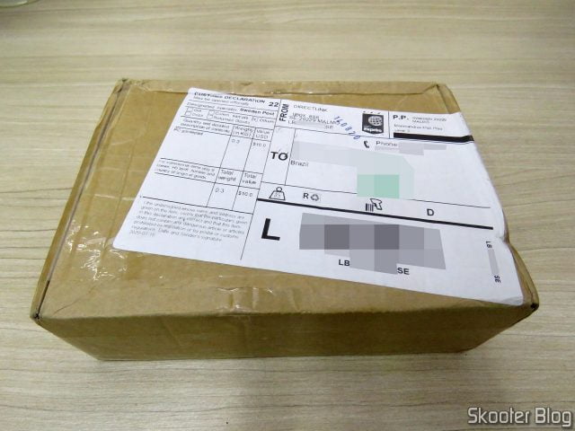 Pacote com o Controlador 8BitDo SN30 Sem Fio 2.4G para Super Nintendo (SNES) Original.