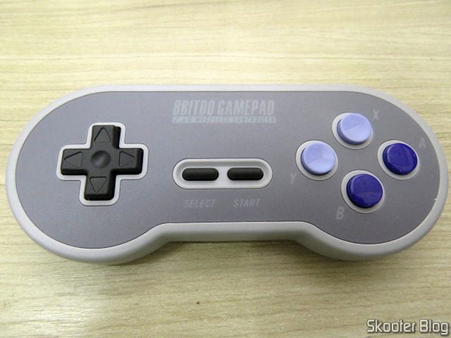 Controlador 8BitDo SN30 Sem Fio 2.4G para Super Nintendo (SNES) Original.