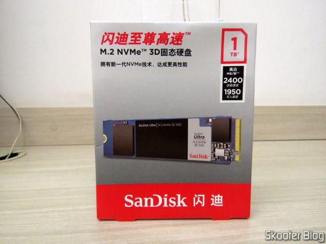 SSD Sandisk Ultra m.2 NVMe 3D 1TB 2280, em sua embalagem.