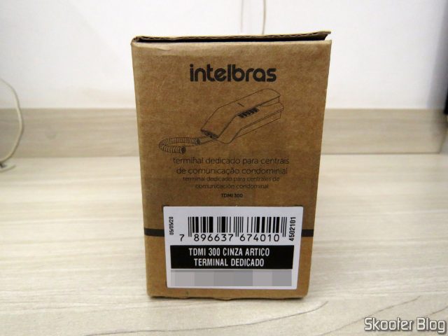 2º Intelbras TDMI 300, em sua embalagem.;