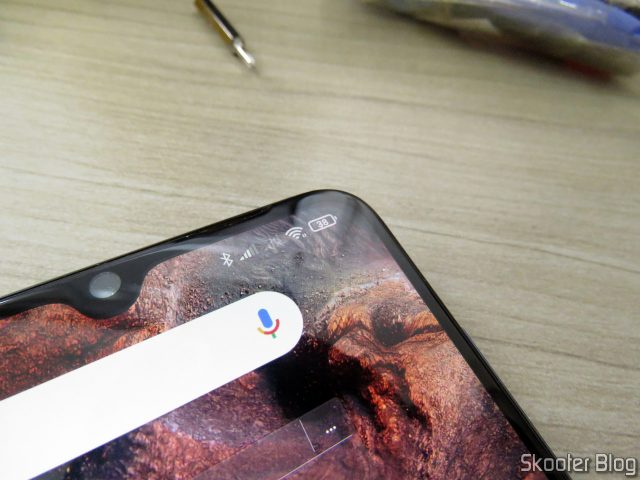 Testando o Xiaomi Mi 9, após instalar a bateria da AliExpress.