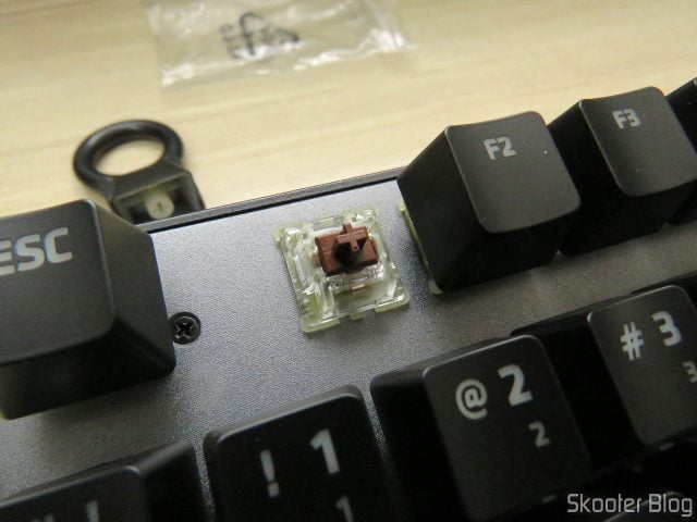 Switch Cherry MX Brown do Teclado Mecânico Xanova Magnetar RGB XK700.
