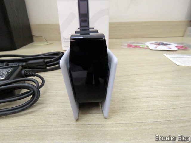 DualSense Charging Station.