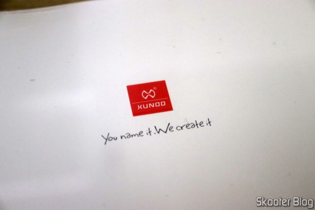 Capa para o Xiaomi Mi 9 Xundd à Prova de Choque, em sua embalagem.
