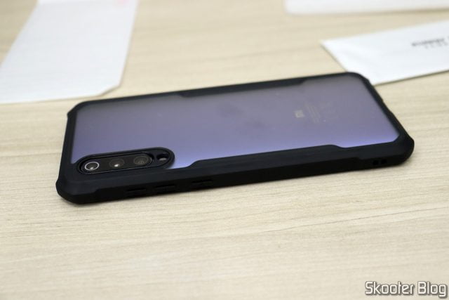 Capa para o Xiaomi Mi 9 Xundd à Prova de Choque, instalada no meu Xiaomi Mi 9.