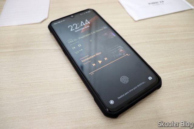 Capa para o Xiaomi Mi 9 Xundd à Prova de Choque, instalada no meu Xiaomi Mi 9.