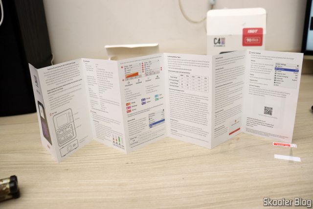 Manual de Instruções do Carregador de Baterias Inteligente ISDT C4 EVO.