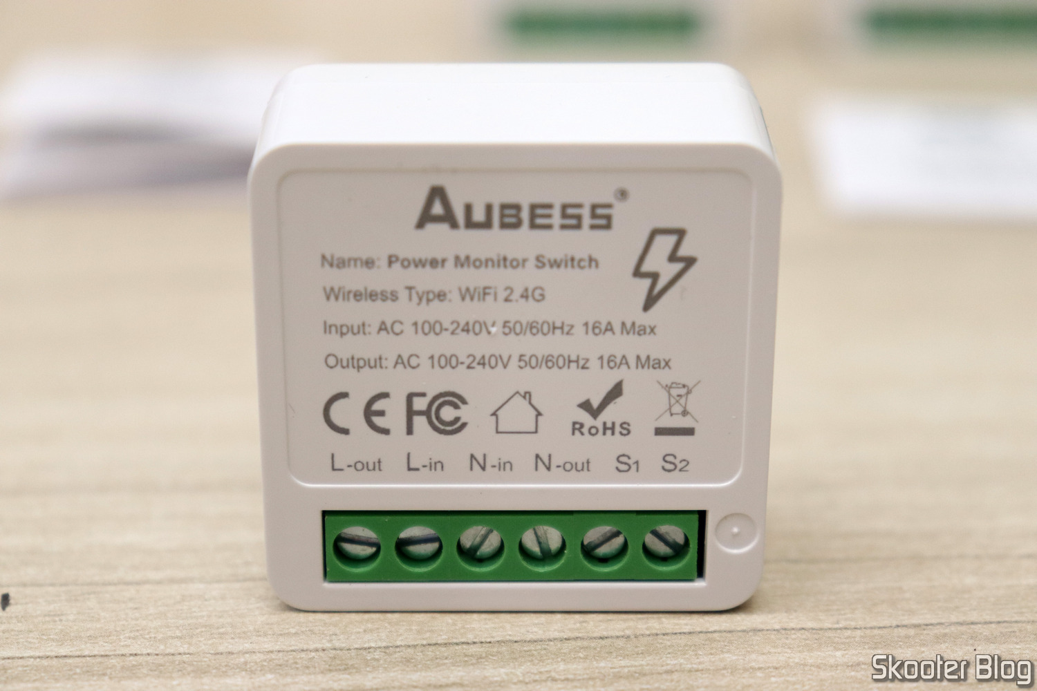 Review] 3x Mini Smart Switch Aubess Tuya WiFi com Timer e Monitor