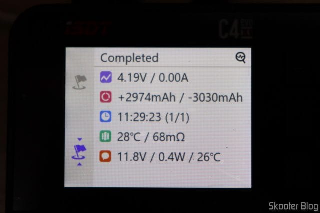 Resultado da Análise das 2 Baterias Recarregáveis Li-Ion LiitoKala Lii-35A 18650 3500mAh 3.7V Alta Drenagem para Lanterna no Carregador Inteligente C4 Evo.