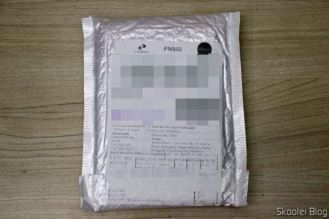 Pacote com o Cartão de Memória SD SanDisk Extreme PRO 128GB.