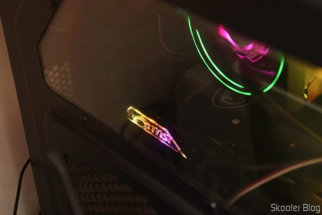 Placa de Vídeo MSI Nvidia GeForce RTX 4060 Ti Gaming X Slim 16GB, em funcionamento.