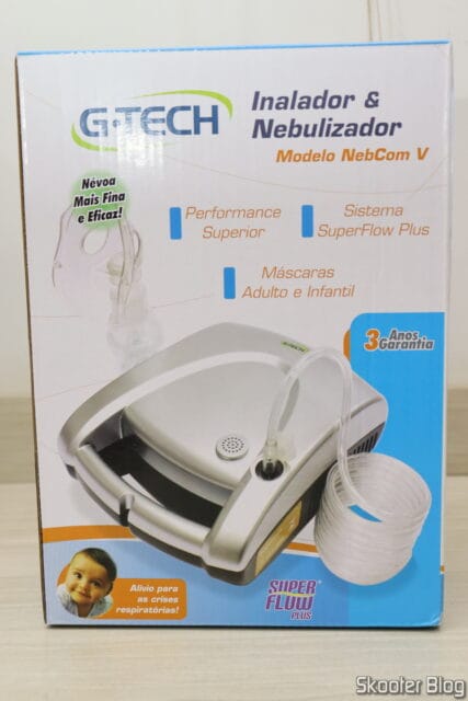 Inalador e Nebulizador G-Tech Nebcom V, em sua embalagem.