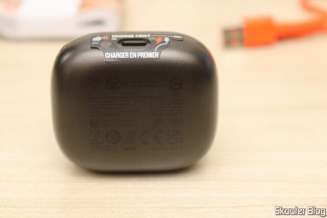 Estojo do Fone de Ouvido Bluetooth JBL Live Beam 3