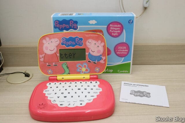 Laptop Infantil Educativo Peppa Pig Bilíngue Candide.