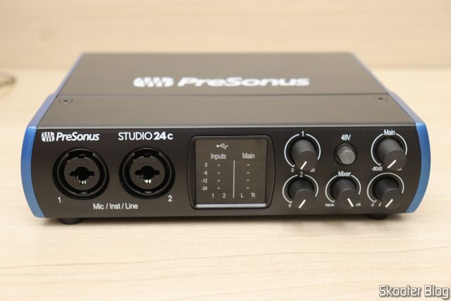 Parte frontal da PreSonus Studio 24c